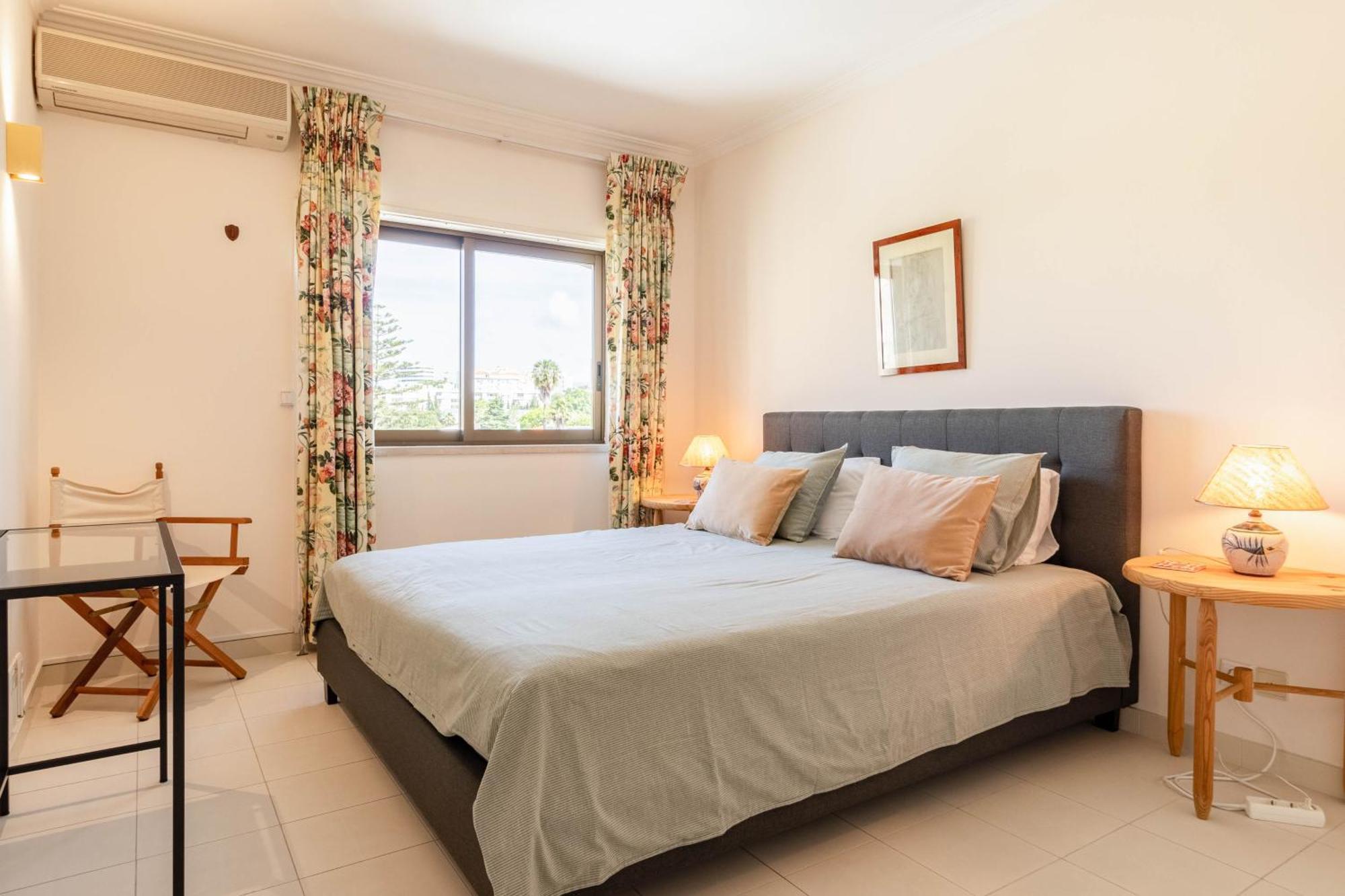 Central Cascais Apartment With Private Parking ภายนอก รูปภาพ